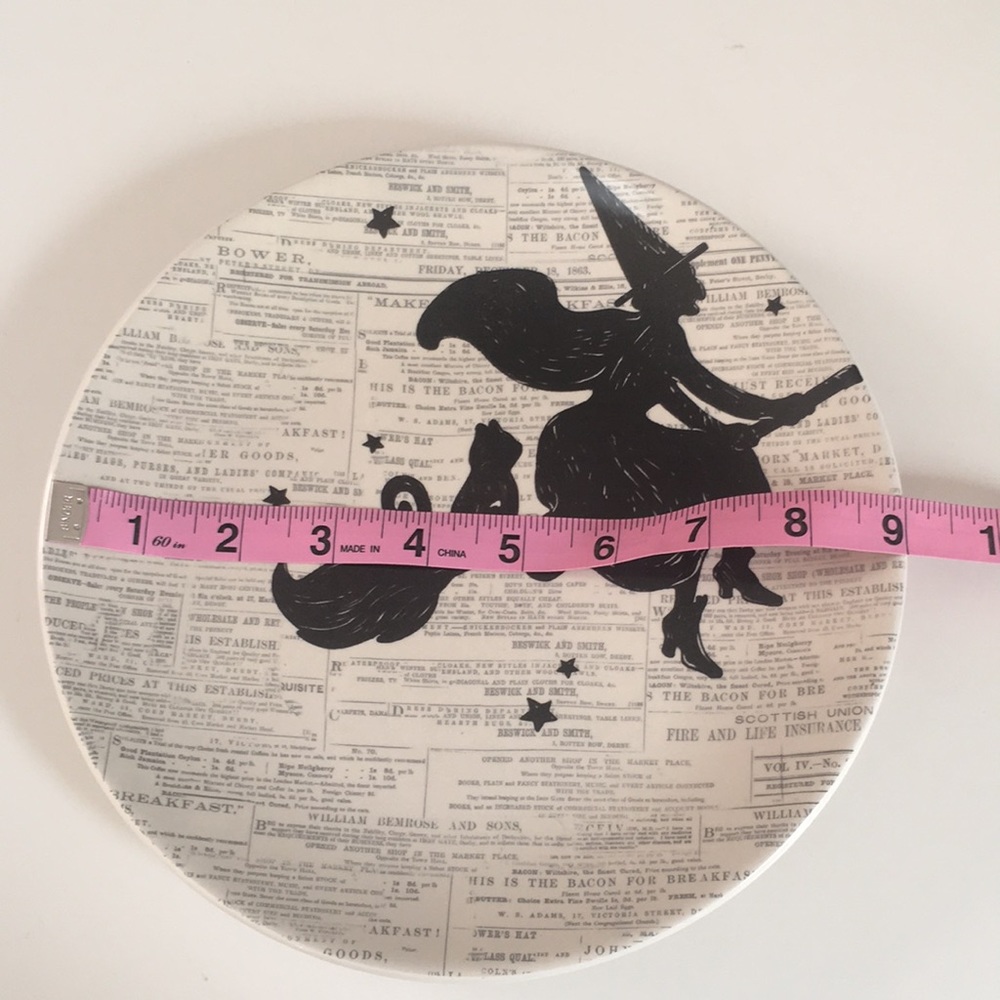 SOLD ✅ Sur La Table HALLOWEEN 👻 Plates NEW - Picture 6 of 9